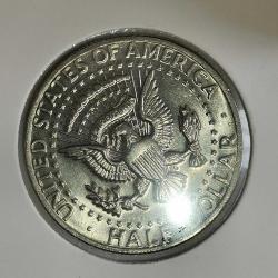 AMERİKA  1972  YARIM DOLAR    50  CENT   KAPAMASINDA
