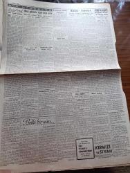 Cumhuriyet Gazetesi - 8 Nisan 1945 - Japonya'nın cezası yazan Nadir Nadi Başmakale - Japon donanmasına bir darbe daha indirildi - 300 Uçankale de Tokyo'ya dün en büyük akını yaptı - Beş Günde 150 bin esir - Amerikan ordularının Batı cephesi'nde kullandıkları yeni bir silah fotoğraf - Yedinci Ordu Nurenberg önlerine vardı - Mareşal Petain'in Alman zaferini isteyen bir faşist olduğunu söylüyorlar - Sovyet orduları Viyana'ya girdi - Cemal Nadir Karikatür - Haftanın Şakaları Yazan Burhan Felek - 1945 yılında İstanbul'dan İsviçre'ye yazan Peride Celal Yazı Dizisi - Belki Bir Gün Yazan Vedat Tanca Yazı Dizisi - Türk Sovyet dostluğu yazan Ömer Rıza Doğrul - bugünkü Fenerbahçe Galatasaray maçı yazan Eşref Şefik - Macar kıtaları da çarpışıyorlar - Hikaye komşum Çeviren Hamdi Varoğlu - Milli Piyango Elli Bin Lira 171122 numaralı bilete çıktı - İsmail dümbüllü Beyoğlu İstanbul Gazinosunda - bakireler ayini kristal salonunda - Nevrol Cemal - Mualla Gökçay ve Hacer Buluş Maksim'de - radyo programı