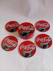 Coca cola metal bardak altı ve teneke kutusu