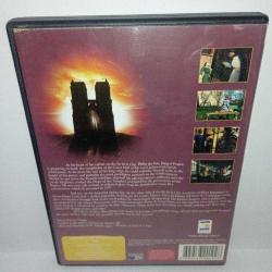 Pc oyun Paris 1313 The Mystery Of Notre Dame Cathedral. Orijinal, Disk 10 üzerinden 8.5 koleksiyonluk