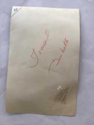 GELENEKSEL TÜRK TİYATROSUNUN SON TEMSİLCİSİ İSMAİL HAKKI DÜMBÜLLÜ'NÜN ORİJİNAL 3'LÜ FOTOĞRAF SETİ - 18 x 12 cm EBADINDA  - (AÇIKLAMAYI OKUYUNUZ) İSMAİL HAKKI DÜMBÜLLÜ KIZI SERPİL'LE BİRLİKTE  SAHNEDE GÖSTERİ YAPARKKEN ÇEKİLMİŞ 3 FARKLI KARE