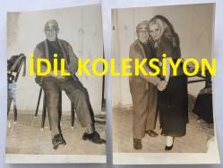 GELENEKSEL TÜRK TİYATROSUNUN SON TEMSİLCİSİ İSMAİL HAKKI DÜMBÜLLÜ'NÜN ORİJİNAL 2'Lİ FOTOĞRAF SETİ - 14 x 9 cm EBADINDA  - (AÇIKLAMAYI OKUYUNUZ) İSMAİL HAKKI DÜMBÜLLÜ  KIZI SERPİL'LE BİRLİKTEYKEN ÇEKİLMİŞ 2 FARKLI KARE