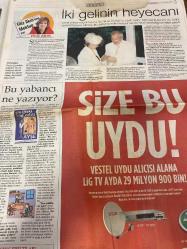 SABAH GAZETESİ DOĞUM GÜNÜ HEDİYESİ - 21 AĞUSTOS 2004 -Celal Kadri Kınoğlu-Balcıçek Pamir-Eylem Bilgiç-Sayın Çınar-Atila Dorsay-Kenan Doğulu-Emre Altuğ-Hülya Avşar-Deniz Seki-Mahsun Kırmızıgül-Timur Selçuk-Gülben Ergen-Serdar Ortaç-Rafet El Roman-Nil Karaibrahimgil-Ata Demirer-Sezen Aksu-Kıraç-Fazıl Say-Sedef Erken-Ferhat Göçer-Tuba Ünsal-Kıvanç Tatlıtuğ-The Rasmus-Sertaraf-Jack Bauer-Berna Laçin-İdil Fırat-Kenan İmirzalıoğlu  Her işin başı sağlık-Atlarla mucize terapi-Televizyon çocukları uyuşturuyor-Tatilde zayıflamak zor değil-Evrenin yaşam enerjisi-‘Açık Deniz’ bir fiyasko-Evlenmeden anne olabilirim-Fener’in konuyla ilgisi nedir hayatım?-İrfan’ı oynarken çok şımardım-Saç biçimi ve tarih-Mirror’ın gururu makarna-Bir orkestra şefinin ardından-Bir rüya gördüm hayatım değişti-Saç biçimleriyle Türkler’in tarihi-Miniklerin gizli bahçeleri değişiyor-Çocuklarla büyüklerin dünyaları karışınca-Okyanus ortasında karı koca kavgası-The Rasmus sizi bekliyor-Jack Bauer’in kızı şaşırtıyor-Olympus’t