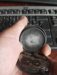 Osmanlı dönemi Osmanlı devleti armalı ve çiçek desenli gümüş  her şeyi ile orjinal Osmanlı dönemi bakımı gereken, tamire gerekli  cep saati