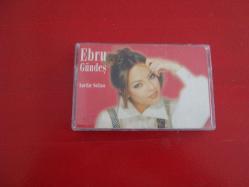 EBRU GÜNDEŞ KURTLAR SOFRASI KASET