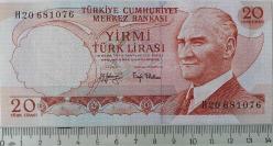 6.EMİSYON 3.TERTİP 20 YİRMİ TÜRK LİRASI H20681076 SERİ NOLU KAĞIT PARA ÇİL NADİR