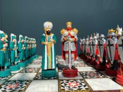 Osmanlı İmparatorluğu -Bizans İmparatorluğu Temalı Yüksek Kalite Satranç Seti