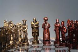 Osmanlı İmparatorluğu -Bizans İmparatorluğu Temalı Yüksek Kalite Satranç Seti (Altın/Bakır Renk)