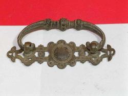 K23---ANTİKA PİRİNÇ ÇEKMECE KULPU