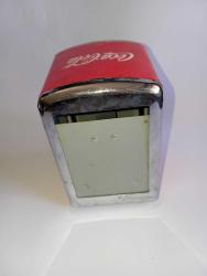Coca cola metal pecetelik