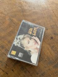 SEDA SAYAN - SEVİYOR MUSUN ? - KASET