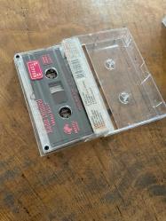 KADİR DEMİREL - YARALI BULUT - KASET