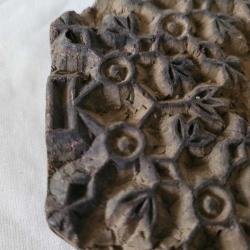 TOKAT YÖRESİ EL OYMA KUMAŞ KALIBI KLİŞESİ - SANAT ESERİ GİBİ. BÜYÜK EBAT. (4)