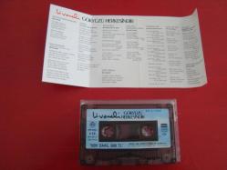 ZÜLFÜ LİVANELİ GÖKYÜZÜ HERKESİNDİR KAĞIT BASKI KASET (Açıklamayı Okuyunuz )