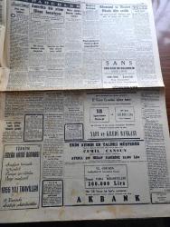 Cumhuriyet Gazetesi - 1 Kasım 1955 - Bravo Grupa yazan Nadir Nadi Başmakale - Demokrat Parti meclis grubunda seçimler dün de bitmedi - atom harbine hazırlık fotoğraf - Ekrem Hayri Üstündağ'ın İzmir'deki basın toplantısı - prenses Margaret albay Towsend ile evlenmeyeceğini Dün ilan etti - halkın aşık olduğu dansöz küçük Mualla erkek çıktı - meteoroloji Yüksek okulu açılıyor - Tek Atlı arabasını sattı piyango bileti aldı ve bayram günü tam 100,000 lira kazanan Abdülaziz Alptekin fotoğraf - 1 Bedende 2 Adam Yazan Va Nü yazı dizisi - Garanti Bankası - Londra sefirimiz Suat Hayri Ürgüplü İngiliz Devlet bakanı ile görüştü - Japonya'da inşa edilen Bolu şilepimiz denize indirildi - Türk parası ve Türkiye'deki Amerikalılar - ekonomi ve Ticaret okulu Dün açıldı - Beylik hevesi yazan Burhan Felek - Rita Hayworth Ali Han ile evlenmeyecek - küçük sahnede Çayhane oyunu - Sumatra İlahesi Sümer ve Ferah sinemasında - 1.94 boyundaki kadın basketbolcu Sonja Mrak fotoğraf -  Fenerbahçe New Jersey maçı