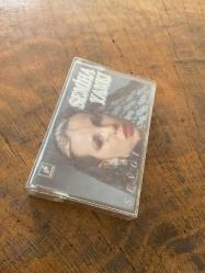 SEMİHA YANKI - SEVGİ ÜSTÜNE - KASET