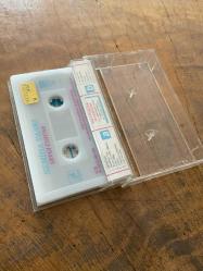 SEMİHA YANKI - SEVGİ ÜSTÜNE - KASET