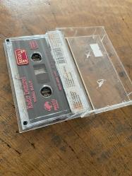 KADİR DEMİREL - YARALI BULUT - KASET