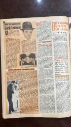 YELPAZE RESİMLİ SALON Mecmuası DERGİSİ - SAYI : 677 - 2 HAZİRAN 1965 - ANDRE MAUROIS – HÜSEYİN BOYSAN – ETIENNE CARLUT – LUCILE CARLUT – ANTOINE CONSANT – AYHAN IŞIK – SİRRİ GÜLTEKİN – YÜKSEL TANIK – RIZA EFENDİ  MEVSİM ÇİÇEKLERİ HİKAYESİ – ETIENNE’İN LUCILE’E DUYDUĞU DERİN ACI VE MEZAR ZİYARETLERİ – MONTPARNASSE MEZARLIĞINDA GEÇEN DUYGUSAL ANLAR – GENÇ KADININ DUA SAHNESİ VE ETIENNE’İN MERAKI – YÜZ ŞEKLİNE GÖRE ERKEK KARAKTERİ ANALİZİ – OVAL, ÜÇGEN, DÖRTKÖŞE VE YUVARLAK YÜZ TİPLERİNE GÖRE KİŞİLİK ÖZELLİKLERİ – AYHAN IŞIK’IN DELİKANLILIK DÖNEMİ VE SANAT YOLCULUĞU – ÇOCUKLUKTAN GENÇLİĞE GEÇİŞİN HATIRALARI – BABIALİ YOKUŞUNDA SANAT HAYALLERİ - JACK LEMMON – FELICIA FARR – CYNTHIA STONE – CHRISTOPHER LEMMON – GERALDINE CHAPLIN – JEAN GABIN – LESLIE CARON – EDITH PIAF – BRIGITTE BARDOT – JEANNE MOREAU – REX HARRISON – ALBERT FINNEY – RICHARD JOHNSON – KIM NOVAK – TUESDAY WELD – ELIZ LAMBER – HANRI NODE – MAURICE DRUON – ŞEKİBA KOR – BAY TANTOU  JACK LEMMON’IN KOMEDİDEN DRAMA  - 28 SAYFA