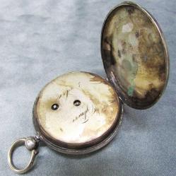 AnTiKa GÜMÜŞ İSVİÇRE ANaHTaR KuRMaLı CEP SAATİ....ArıZaLı