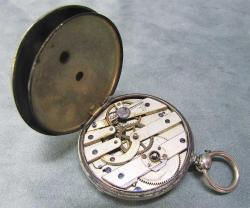 AnTiKa GÜMÜŞ İSVİÇRE ANaHTaR KuRMaLı CEP SAATİ....ArıZaLı