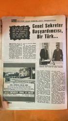 HAYAT HAFTALIK HABER MECMUA, DERGİSİ  - ORTA SAYFA : KIRMIZI ODA FOTOĞRAFI - 27 MART 1969 SAYI: 14 SIRA NO : 651 HİKMET FERİDUN ES - MEHMET A KAYABAL - MARIE DENBERG - HAYRİ DAVAS - SELÇUK KANATLI - MEHMET ALİ IŞIGÖR - ESAT ALPASLAN - DR SHERLOCK - BEDİL GORBON - ŞÜKRÜ KANATLI - MUHARREM NURİ BİRGİ - OSMAN OLCAY - ERGÜVEN AİLESİ - NATO GENEL SEKRETERLİĞİ - FREE CLINIC LONDRA - AMERİKAN HAVA KUVVETLERİ - İSTANBUL TIP FAKÜLTESİ - BİRİNCİ CERRAHİ KLİNİĞİ - KADIRGA - LİMAN CADDESİ - TÜRBEDAR SOKAK - AYDIN APARTMANI - İZMİR CADDESİ - AYDINLIK HAN - ROCQUENCOURT - MARIE DENBERG - HAYRİ DAVAS - SELÇUK KANATLI - MEHMET ALİ IŞIGÖR - ESAT ALPASLAN - DR SHERLOCK - BEDİL GORBON - MUHARREM NURİ BİRGİ - OSMAN OLCAY - CENGİZ YARBAĞ - ABDULLAH GEGİÇ - BRİSEL GEGİÇ - AMİGO ORHAN - MÜMİN ÖZKASAP - TAŞKIN YILMAZ - DOĞAN ŞENOĞLU - RUHİ YAVUZ - NECDET YILDIRIM - NEHİR ÇETİNTAŞ - ABDURRAHMAN TEMEL - İLHAN ÇOLAK - NURİ TOYGÜN - MİTHAT CAYMAZ - AYHAN AŞUT - KAMURAN YAVUZ - İSMA  -  EKSİKSİZ TAM TAKIM 48 SAYFA