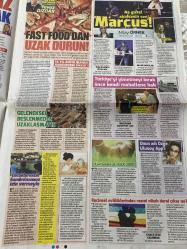 SÖZCÜ ŞIK GAZETESİ DOĞUM GÜNÜ HEDİYESİ- 4 TEMMUZ 2015 -Zuhal Olcay-Selçuk Yöntem-Esra Koç-Mustafa Koç-Nadire Koç-Ali Sunal-Mehmet Sunal-Mehmet Ali Erbil-Tarkan Abdullahoğlu-Tuğba Özay-Duygu Özay-Cem Uzan-Fanny Blanchelande-Süreyya Yalçın-Oleg Cassini-Mustafa Koç-Sadri Alışık-Demet Cengiz-Ayşe Arman-Ünal Demirkaya-Ayşegül Sarıtaş-Cemal Reşit Rey-Ebru Reber-Fikret Kuşkan-Özgü Namal-Cengiz Bozkurt-Nebahat Çehre-Ümit Kantarcılar-Hatice Aslan-Ayşegül Cengiz-Dilşat Gülcan-Nevra Serezli-Aliye Uzunatağan-Erdal Özyağcılar-Mehmet Ali Erbil-Mazhar Alanson  Sultan’ın Prensi- Albüm Tartışmasına Karıştı-Güneş Gözlüğüyle Mutfağa Girdi-Anneye mi benziyor babaya mı-Kemal Sunal’a anma-Taktik Savaşları-Harika Bir Festivaldi-Ablası Gibi-Cani Şıklığınla Öne Geldi-Sevgilisi ve oğluyla tatilde-Cem Uzan’ın eşi İstanbul’a geldi-Ailece Mavi Yolculuk-Boğaz yeniden başrolde-Yaşamak da güzel yaşatmak da-Türk Çağdaşlardan Berlin çıkarması-Güneş ışınları üçe ayrılır-Kırışıklık leke ve cilt-Güneşten korunmanın 5 teme