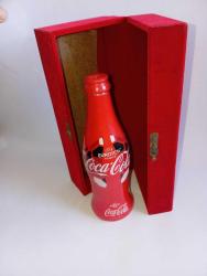 Coca cola euro 2016 düdüğü ve kutusu. Kusurları var