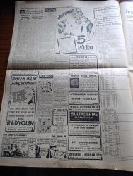 Cumhuriyet Gazetesi - 29 Nisan 1951 - Bayarın bir sözü üzerine yazan Nadir Nadi Başmakale - Kore'de esaretten kurtulan erlerimiz - Başbakan Adnan Menderes ve Dışişleri Bakanı Fuat Köprülü İzmir'de uçaktan inerlerken fotoğraf - güreşçi Nasuh Akar ve Nurettin Zafer dün dünya şampiyonu oldular fotoğraf - Tahran'da siyasi buhran - Brezilya takımı dün Fenerbahçe'yi 3-1 yendi fotoğraf - Kanuni Süleyman yazan Harold Lamb Yazı Dizisi - Düzen yazan Falih Rıfkı Atay - haftanın şakaları yazan Burhan Felek - Suriye'de sigaralarımızın taktikleri yapılıyor - İstanbul Ankara İzmir radyo programı - İngiltere krallarının taht taşını nasıl çaldım - Semira Bülbül Fatma Akes Nur Barakat Taksim kristal salonunda - İngiltere kral kupasını Newcastle United kazandı - Necati Morgül Celal Atiği köprüye getirirken fotoğraf - brezilyalıların futbolu yazan Eşref Şefik - Altın Şehir arsaları satış reklamı - pazarkaya kumaş mağazası - DAF dizel ve benzin kamyonları gelmiştir - Türk denizcilik cemiyeti kongresi