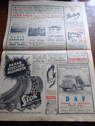 Cumhuriyet Gazetesi - 29 Nisan 1951 - Bayarın bir sözü üzerine yazan Nadir Nadi Başmakale - Kore'de esaretten kurtulan erlerimiz - Başbakan Adnan Menderes ve Dışişleri Bakanı Fuat Köprülü İzmir'de uçaktan inerlerken fotoğraf - güreşçi Nasuh Akar ve Nurettin Zafer dün dünya şampiyonu oldular fotoğraf - Tahran'da siyasi buhran - Brezilya takımı dün Fenerbahçe'yi 3-1 yendi fotoğraf - Kanuni Süleyman yazan Harold Lamb Yazı Dizisi - Düzen yazan Falih Rıfkı Atay - haftanın şakaları yazan Burhan Felek - Suriye'de sigaralarımızın taktikleri yapılıyor - İstanbul Ankara İzmir radyo programı - İngiltere krallarının taht taşını nasıl çaldım - Semira Bülbül Fatma Akes Nur Barakat Taksim kristal salonunda - İngiltere kral kupasını Newcastle United kazandı - Necati Morgül Celal Atiği köprüye getirirken fotoğraf - brezilyalıların futbolu yazan Eşref Şefik - Altın Şehir arsaları satış reklamı - pazarkaya kumaş mağazası - DAF dizel ve benzin kamyonları gelmiştir - Türk denizcilik cemiyeti kongresi