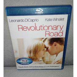 Blu-Ray Revolutionary Road hayallerin peşinde Bluray. Tiglon Baskı. Orijinal. 5.1 Türkçe dublaj ve altyazı seçenekli. Disk 10 üzerinden 9.9 tertemiz