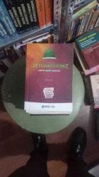 AYET VE HADİSLERLE PEYGAMBERİMİZ - YAŞAYIŞI, AHLAKI, PRENSİPLERİ