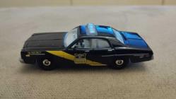 78 DODGE MONACO POLİCE  MATCHBOX  2010 YILI SIFIR    HİÇ KULLANILMAMIŞ 1/64 ÖLÇEK KOLEKSİYON ÜRÜNÜ