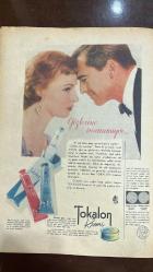 YELPAZE RESİMLİ SALON Mecmuası DERGİSİ - SAYI : 362 - 20 MAYIS 1959 -CEVAD FEHMI BAŞKUT - MAHMUT MORALI - GÜLISTAN GÜZEY - ŞÜKRİYE ATAV - BEHZAT BUTAK - YAŞAR ÖZSOY - GALİP ARCAN - MÜNİR ÖZKUL - NECLÂ SERTEL - KEMAL TÖZEM - MELİH - SAYRA ORKAN - SAFÂ ÖNAL - ADNAN BAKKALCI - NURAN SÖRÜER - SEVİL ORCAN - HÜSEYİN KABAN - İSMET ÖZEN - NIL GÜVEN - ORBAN GÜRELVARDAR - GÜNGÖR ŞİVET - MUSTAFA COGAR - NURAL GÖRET - YALDA TURLAR - ŞÖHRET ORAN - İLHAN AKKULAY - İFAKAT ERGÜN - GÜLER ÜLKER - İNCİ ORGİTER - İRFAN ÜLKEN - GAIL IRAK - MEHMET KOCAMAN  TOKALON KREMİ - TABLODAKİ ADAM - ŞEHİR TİYATROSU - YENİ TİYATRO - BAŞKA ÇARE YOKTU - PARKER QUINK MÜREKKEBİ - HÜRRİYET BAYRAMI - HOLLYWOOD’DA ÇOCUKLU SANATÇILAR - PEKOS BILL - POSTACI SÜTUNU  TABLODAKİ ADAM HİKÂYESİ YAZAN: MELİH TİYATRO ELEŞTİRİSİ: SAFÂ ÖNAL - SAFA ZAFER ÖNAL SÜLEK  GÜNEŞ ÇOCUKLARI - 19 MAYISIN GÜNEŞİ - KIRKINCI YIL KUTLU OLSUN - MİLLİ MÜCADELE - ATATÜRK’E MİNNET - SAMSUN’A AYAK BASIŞ - EBEDİ SEVİNÇ - GENÇLİK VE SPOR BAYRAMI    - 26 SAYFA