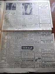 Cumhuriyet Gazetesi - 4 Kasım 1955 - Celal Bayar Ürdün'de parlak tezahürlerle karşılandı - Celal Bayar dün Amman'da Zahran sarayında Haşimi Ürdün Meliki ile karşı karşıya fotoğraf - Arap Yahudi harbi yeniden başlıyor - Vali Fahrettin Kerim Gökay ders veriyor fotoğraf - Ankara'da gece yasağı kaldırıldı - Demokrat parti'den ayrılanların teşebbüsü yeni parti ancak birbuçuk ay sonra kurulabilecek - Adnan Menderes bugün İzmir'de konuşacak - Washington elçimiz Haydar Görk'ün Radyo konuşması - İstanbul adliyesi'nde davaya bakma rekoru kırıldı - ilk Türk telgrafçılarının mezarları - Fenerbahçe Kasımpaşa maçı için asılan formalar fotoğraf - başvekil Adnan Menderes Örfi idare kumandanı Nurettin Aknoz ile görüştü - 1 bedende 2 adam yazan Va Nü yazı dizisi - mebus ve Partisi yazan doktor Tarık Zafer Tunaya - Dünya gazetesi sahiplerinin Zafer gazetesi aleyhine açtıkları dava - emniyet süpapı yazan Burhan Felek - ses sanatkarı Gönül Yazar - Galatasaray Beşiktaş maçı pazar günü fotoğraf