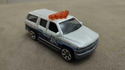 2000 CHEVROLET SUBURBAN K-9  MATCHBOX  2012 YILI SIFIR    HİÇ KULLANILMAMIŞ 1/64 ÖLÇEK KOLEKSİYON ÜRÜNÜ