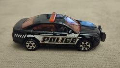 Ford polis interceptor MATCHBOX  2012 YILI SIFIR    HİÇ KULLANILMAMIŞ 1/64 ÖLÇEK KOLEKSİYON ÜRÜNÜ