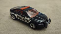 Ford polis interceptor MATCHBOX  2012 YILI SIFIR    HİÇ KULLANILMAMIŞ 1/64 ÖLÇEK KOLEKSİYON ÜRÜNÜ