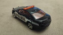 Ford polis interceptor MATCHBOX  2012 YILI SIFIR    HİÇ KULLANILMAMIŞ 1/64 ÖLÇEK KOLEKSİYON ÜRÜNÜ