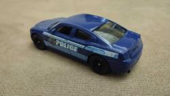 2004 DODGE CHARGER POLICE CAR   MATCHBOX  2009 YILI SIFIR    HİÇ KULLANILMAMIŞ 1/64 ÖLÇEK KOLEKSİYON ÜRÜNÜ