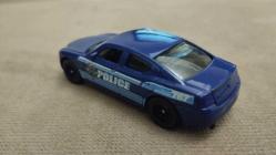 2004 DODGE CHARGER POLICE CAR   MATCHBOX  2009 YILI SIFIR    HİÇ KULLANILMAMIŞ 1/64 ÖLÇEK KOLEKSİYON ÜRÜNÜ