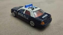 Realtoy Ford Crown Victoria Police Anti Crime 2008 YILI KULLANILMIŞ 1/64 ÖLÇEK KOLEKSİYON ÜRÜNÜ