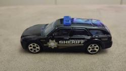 DODGE MAGNUM POLİCE CAR MATCHBOX  2013 YILI SIFIR    HİÇ KULLANILMAMIŞ 1/64 ÖLÇEK KOLEKSİYON ÜRÜNÜ