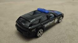 DODGE MAGNUM POLİCE CAR MATCHBOX  2013 YILI SIFIR    HİÇ KULLANILMAMIŞ 1/64 ÖLÇEK KOLEKSİYON ÜRÜNÜ