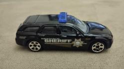 DODGE MAGNUM POLİCE CAR MATCHBOX  2013 YILI SIFIR    HİÇ KULLANILMAMIŞ 1/64 ÖLÇEK KOLEKSİYON ÜRÜNÜ