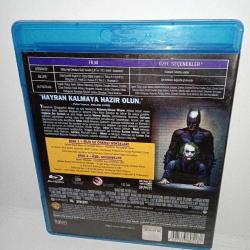 Blu-ray Batman Kara şövalye The Dark Knight Bluray. orijinal, Türkçe dublaj. 2 Disk. Diskler 10 üzerinden 9-9.5 Temiz. kartonetin iç kısmında leke var.