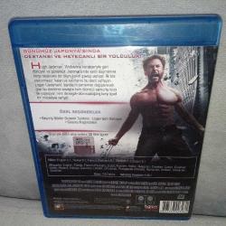 Blu-ray 3D The Wolverine Bluray. Orijinal. Türkçe dublaj ve altyazı seçenekli. Disk 10 üzerinden 9 sorunsuz çalışıyor koleksiyonluk