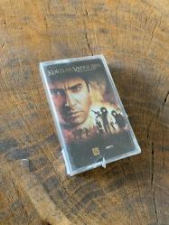 KURTLAR VADİSİ IRAK - FİLM MÜZİKLERİ - KASET (JELATİNİNDE)