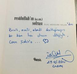 Resulullah'ın SOFRASI Peygamberimizin 1400 yıl önce yediği yemeklerin tarifleri - İMZALI -