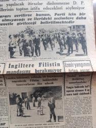 Cumhuriyet Gazetesi - 11 Ağustos 1946 - Halk Partisi'nin kuvveti ve zaafı yazan Nadir Nadi Başmakale - bakanlar kurulu Dün uzun bir toplantı fotoğraf - Demokrat Parti mecliste itirazlara hazırlanıyor - Demokrat Parti milletvekilleri meclise geliyorlar fotoğraf - Zafer Bayramı 30 Ağustos'ta dumlupınar'da büyük tören yapılacak - İngiltere Filistin mandasını bırakmıyor - Tel Avivde Kaçak silahların bulunduğu Mahal muhafaza altında fotoğraf - boğazlar andlaşması  - İzmir yangınını örten esrar - Cemal Nadir Karikatür - haftanın şakaları yazan Burhan Felek - Faide Yıldız Üsküdar yakartepe Gazinosu'nda - Safiye Ayla Mustafa Çağlar Mefharet Yıldırım Cağaloğlu Çiftesaraylar bahçesinde - Devlet Hava yolları umum müdürü Ferruh Şahinbaş - Başbakan Recep Peker tebriklere teşekkürlerini bildiriyor - milli kalkınma partisinin İzmir şubesi yeni merkezi tanımıyor - Charlie Chaplin'in Büyük diktatör filmi Almanya'da iyi karşılanmadı - Hitlerci gençlerin bazıları affedilecek - çapamarka